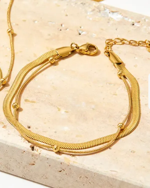 Gold_Bracelets_For_Women